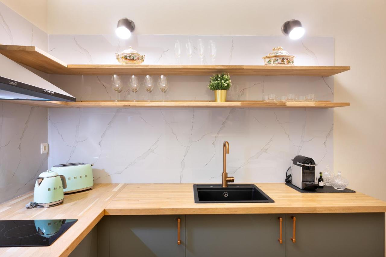 Cardosas Gem - Historic Ap 1F Apartment Porto Bagian luar foto