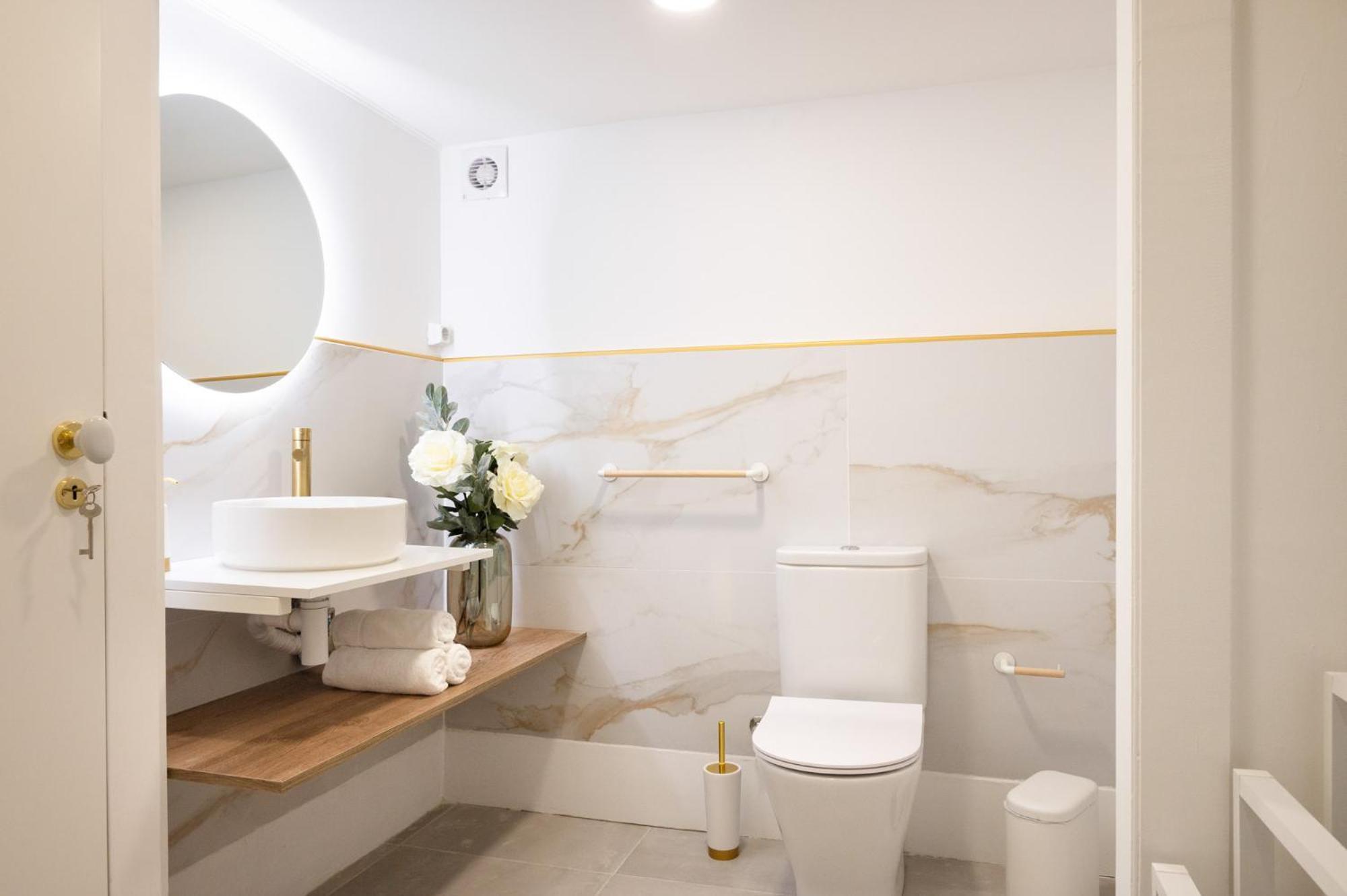 Cardosas Gem - Historic Ap 1F Apartment Porto Bagian luar foto